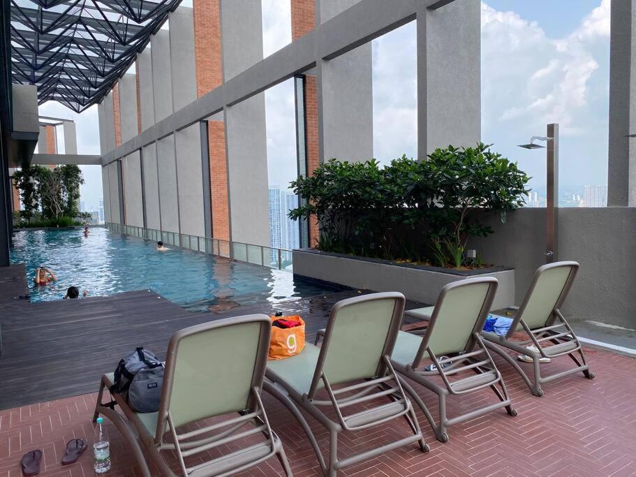 Pangsapuri Mid Valley 3km Away 360 Sq Ft Millerz Sq *