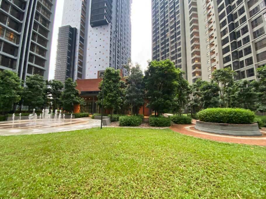 Pangsapuri Mid Valley 3km Away 360 Sq Ft Millerz Sq