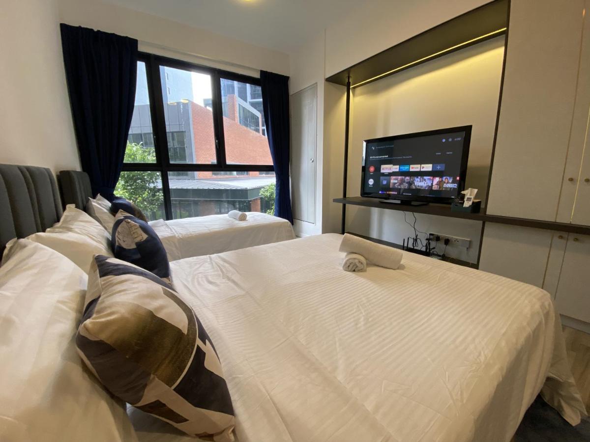 Mid Valley 3km Away 360 Sq Ft Millerz Sq * Kuala Lumpur