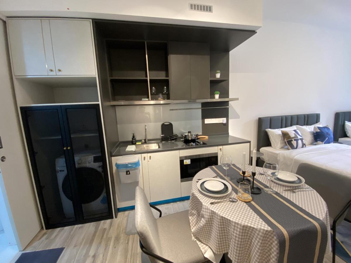 Apartamento Mid Valley 3km Away 360 Sq Ft Millerz Sq